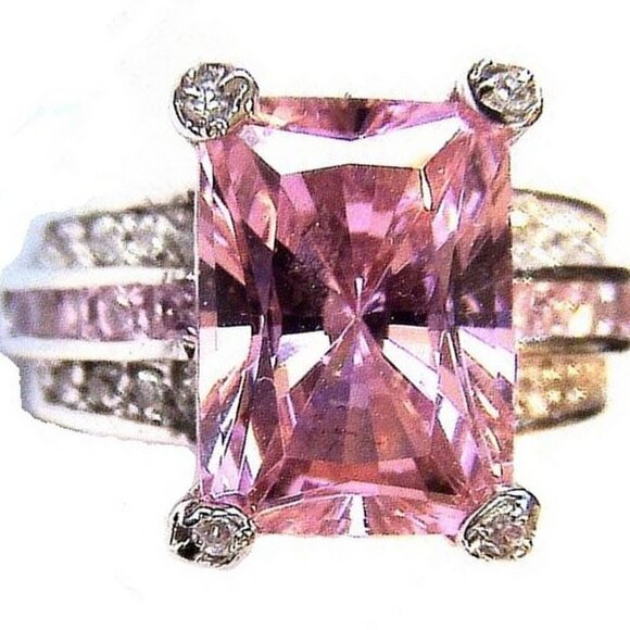 Stunning Pink Ice Tourmaline Clear Accent Cubic Zirconia  Cz Cocktail Ring Sz 7 - Picture 2 of 5